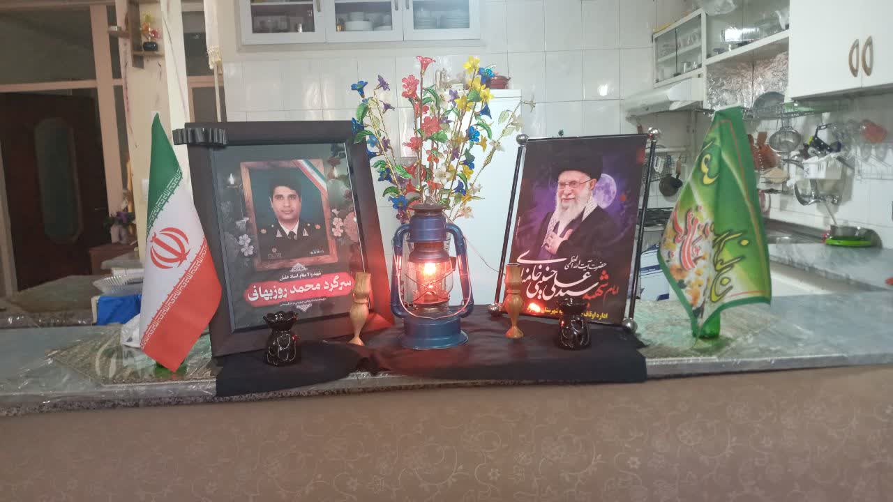 تجلیل از مقام شهیدان حسین و محمد روزبهانی در دیدار صمیمانه مسئولان مدارس علمیه شهرستان بروجرد