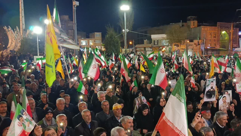 ملت ایران در مسیر مقدمهسازی ظهور/ وحدت، خنثیکننده توطئه دشمن