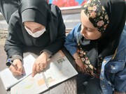 برگزاری کلاس‌های تقویتی در موکب قرارگاه الزهرا(س) قروه/ چراغ علم در دل تجمعات شبانه روشن است