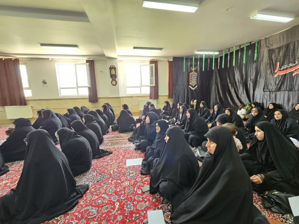 سه عنصر دانش،توانمندی و تهذیب نفس پایههای اصلی یک تبلیغ موفق، مؤثر و ماندگار است