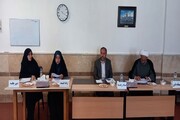 پایان‌نامه‌ای با عنوان راهکارهای قرآن در مواجهه با تبلیغات منافقان در مدرسه اردبیل دفاع شد