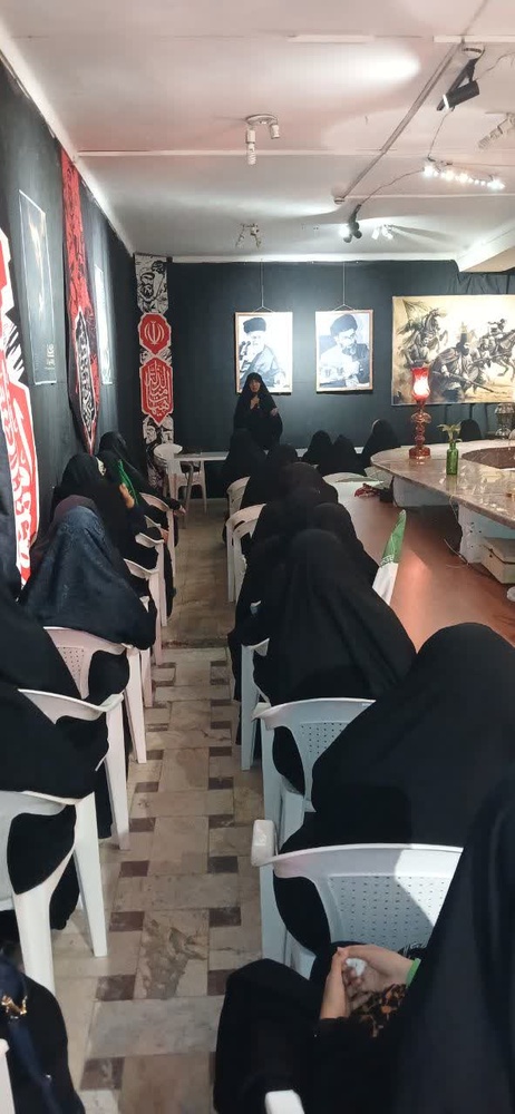 نشست تبیینی دو مدل سبک زندگی در پرتو سوره‌های محمد و فتح