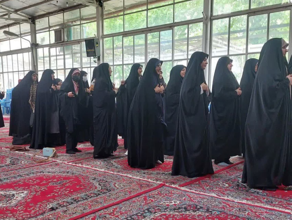 برگزاری دوره‌های آموزشی کار با سلاح برای طلاب، اساتید و کارکنان حوزه‌های علمیه خواهران استان لرستان