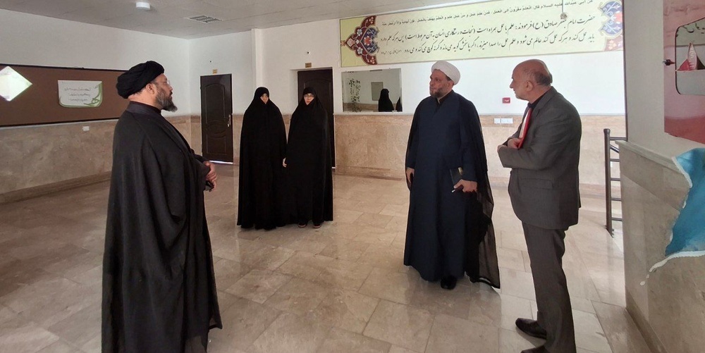 بازدید نمایندگان ویژه مدیر حوزه علمیه خواهران استان تهران از مدرسه حضرت معصومه سلام‌الله‌علیها دماوند