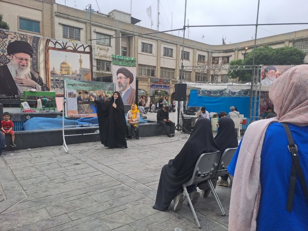 ششمین روز از فعالیت مجتمع آموزش علوم اسلامی کوثر در قلب بازار تهران