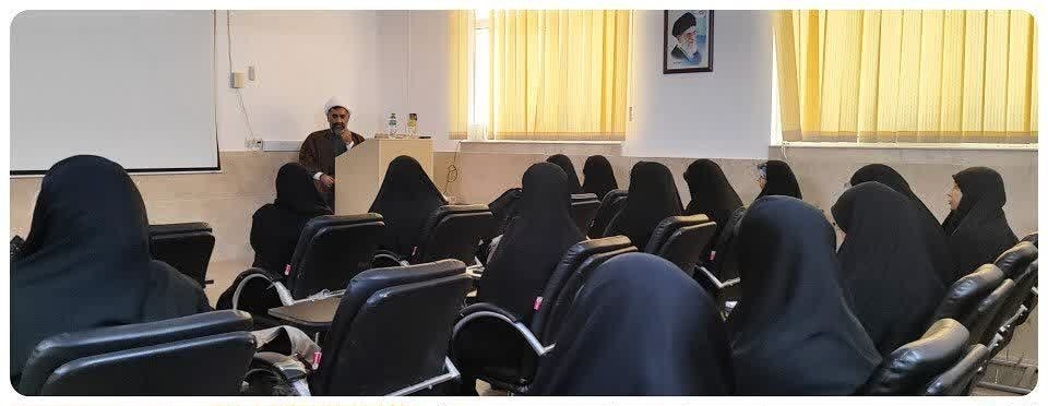 تبیین نسبت اقامه توحید و نفی طاغوت در گفتمان مبارزه و مقاومت