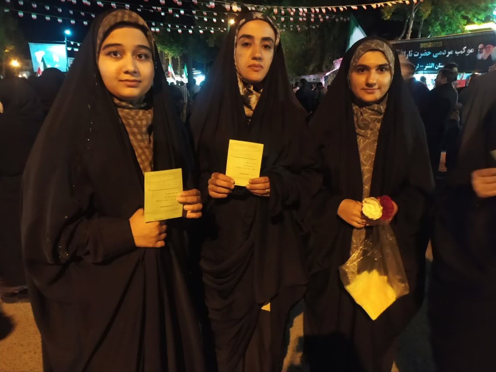 فعالیت‌های طلاب خواهر شهرستان الشتر در هفته دوازدهم جنگ تحمیلی سوم