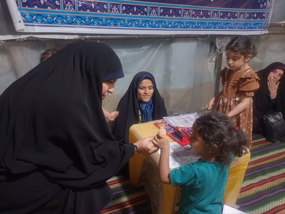 فعالیت‌های طلاب خواهر حوزه معصومیه شهرستان خرم آباد در هفته دوازدهم جنگ تحمیلی سوم