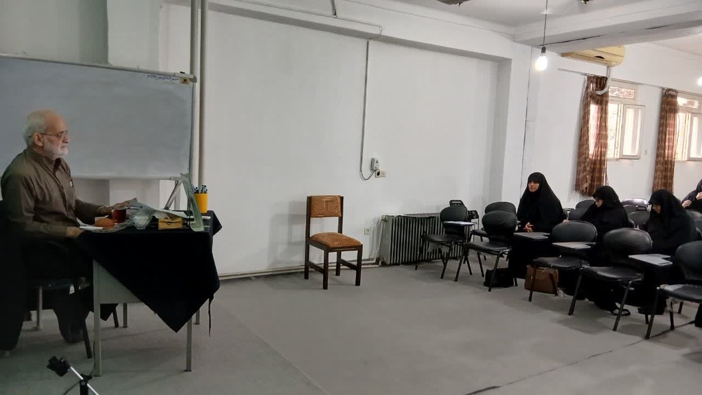 جذب محبت دیگران از طریق انصاف در معاشرت