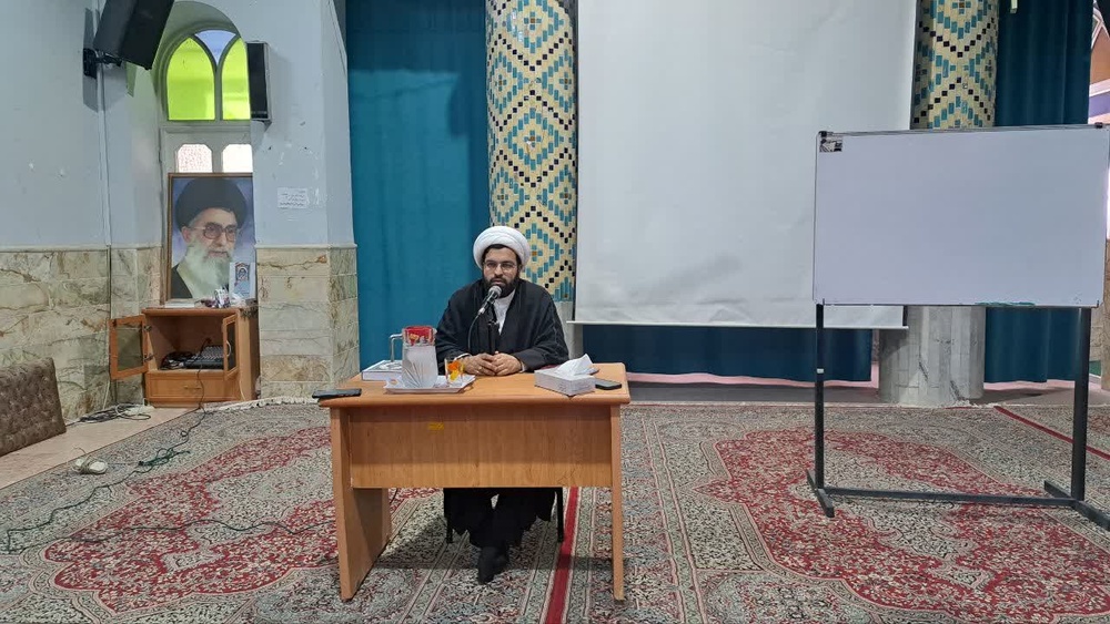 واکاوی مفهوم طلبه تراز و مبانی قرآنی تقابل با دشمن