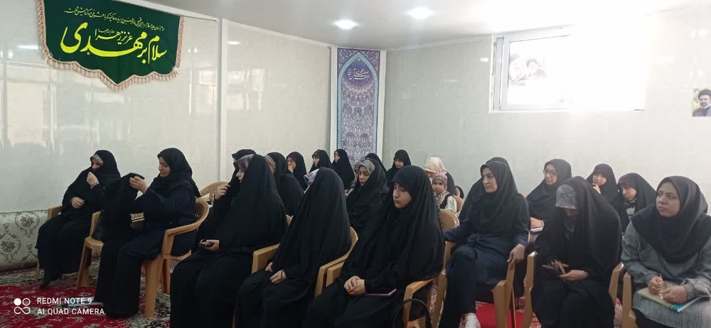 مدیریت هوشمندانه زنان، زیربنای بازسازی اقتصادی خانواده است