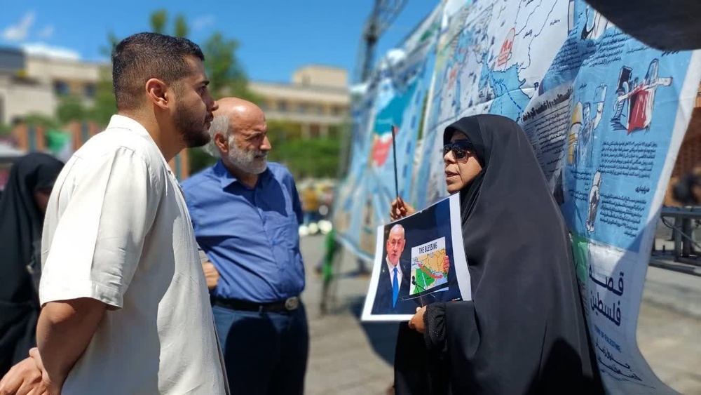 قرارگاه جهادی مجتمع آموزش علوم اسلامی کوثر در بازار تهران