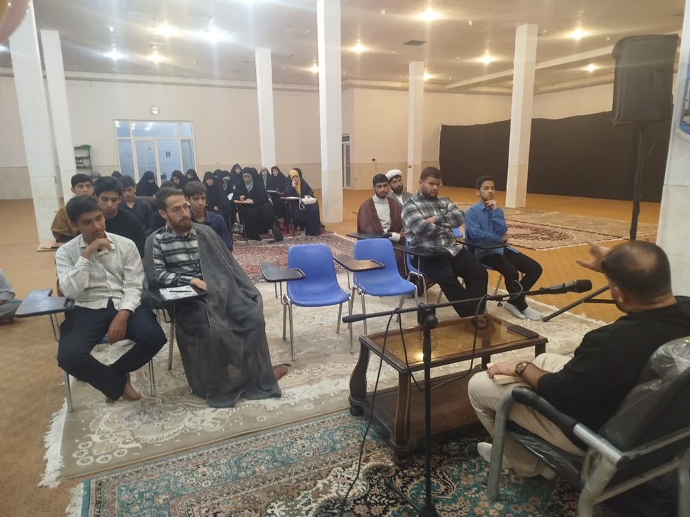 جنگ‌ها با سلاح شروع می‌شوند، با «روایت‌ها» به پایان می‌رسند