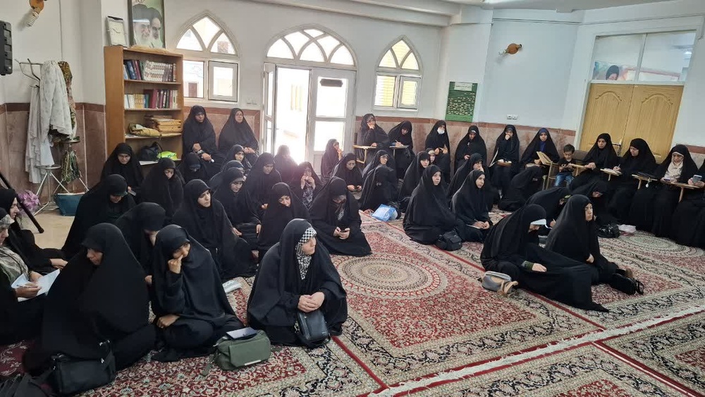 وظیفه مُبلغان رساندن پیام و معرفی مسیر درست است