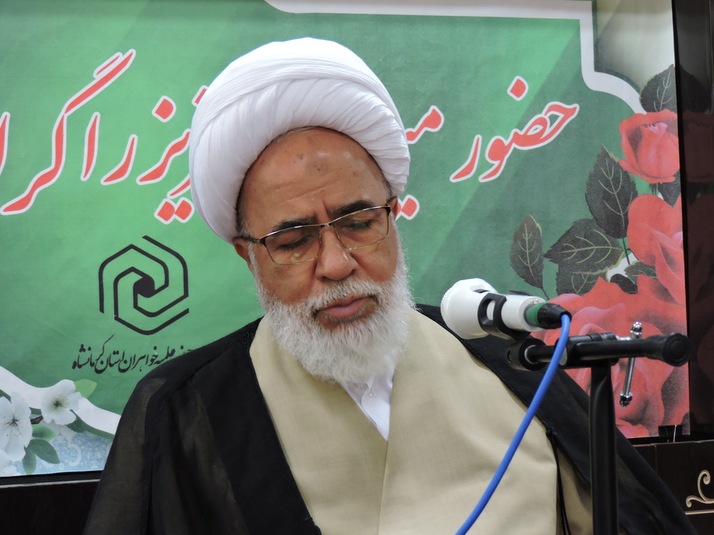 عرصه فعالیت بانوان، عرصه‌ای بسیار مهم و اثرگذار است که به هیچ وجه نباید از آن غفلت کرد