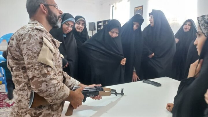 کارگاه آموزشی اسلحه شناسی