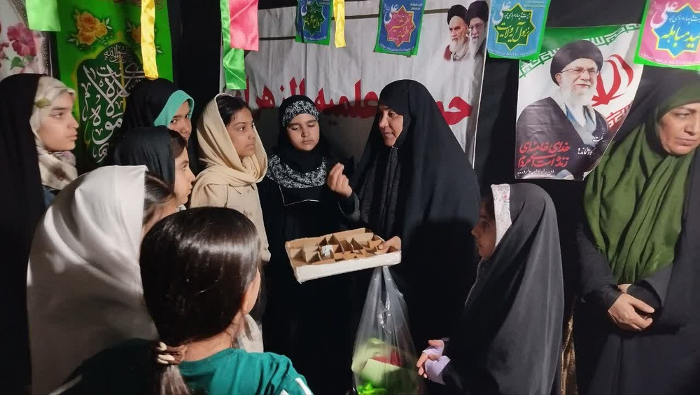 فعالیت‌های طلاب خواهر حوزه الزهرا شهرستان پلدختر در هفته چهاردهم جنگ تحمیلی سوم