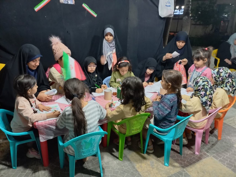 فعالیت‌های طلاب خواهر حوزه محدثه شهرستان بروجرد در هفته چهاردهم جنگ تحمیلی سوم
