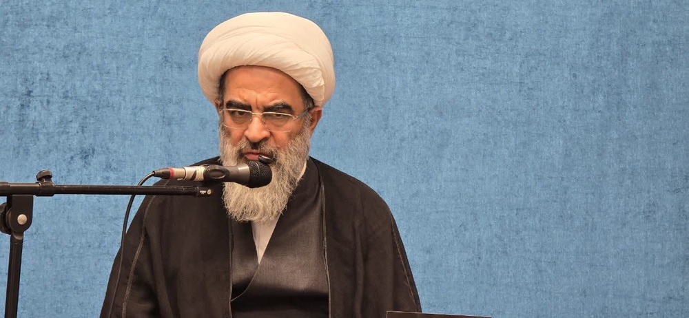 آیت‌الله حاج شیخ محمدجواد فاضل لنکرانی در جمع مدیران و اساتید حوزه علمیه خواهران استان یزد
