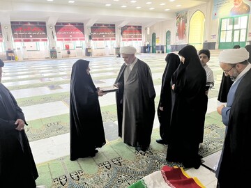 گزارش تصویری | روز اول سفر سه روزه معاون پژوهش حوزه‌های علمیه خواهران کشور به استان  هرمزگان