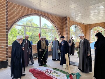گزارش تصویری | روز اول سفر سه روزه معاون پژوهش حوزه‌های علمیه خواهران کشور به استان  هرمزگان
