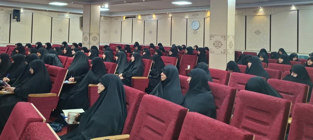 نشست اعضای کانون نورالثقلین تهران