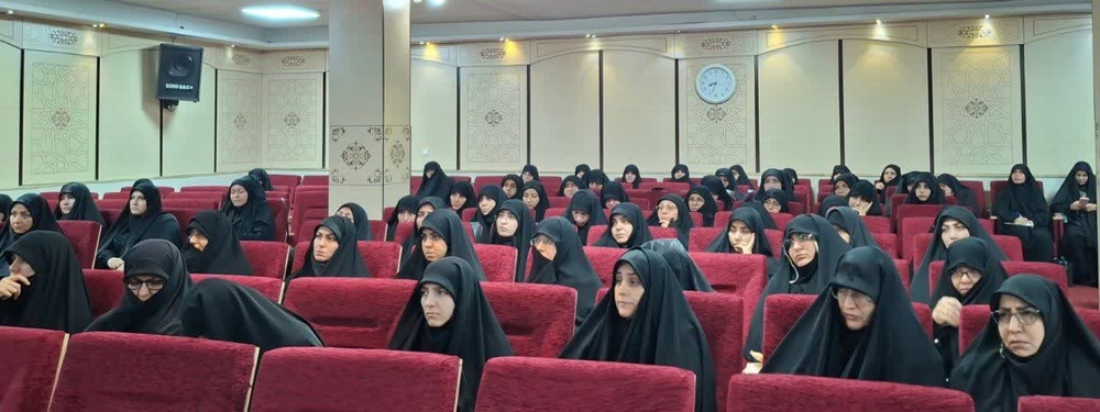 نشست اعضای کانون نورالثقلین تهران