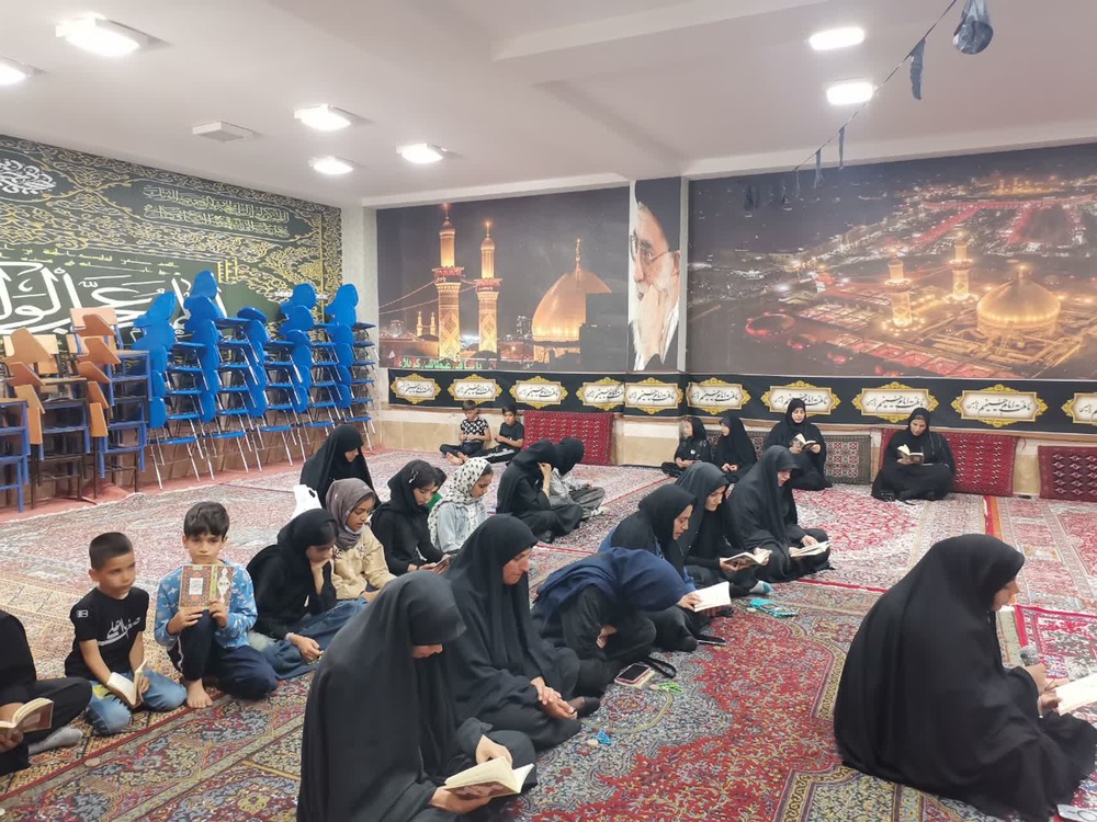 برگزاری مراسم عزاداری حضرت اباعبدالله‌الحسین علیه‌السلام در مدرسه علمیه ریحانه‌الرسول سلام‌الله‌علیها_ نورآباد