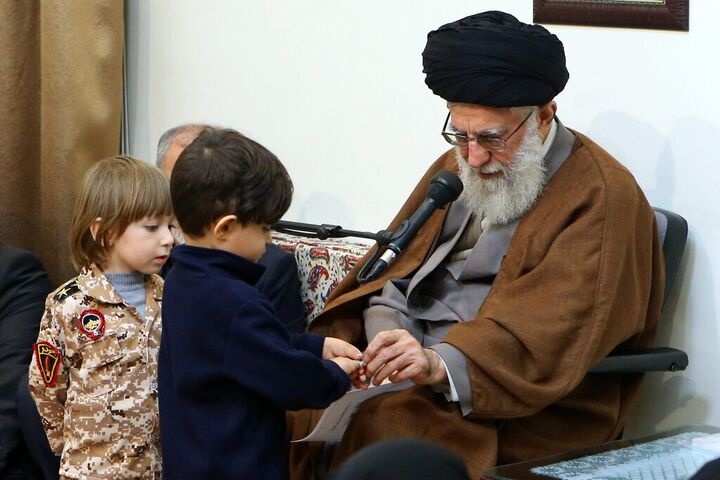 ضرورت تغییر سبک زندگی برای حل بحران جمعیت از نگاه رهبر شهید