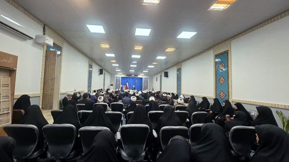 برگزاری همایش طلاب و فضلای شهر سیرجان