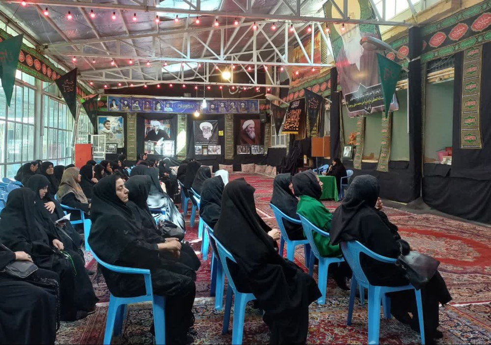 برگزاری مراسم عزاداری حضرت اباعبدالله‌الحسین علیه‌السلام در مدرسه علمیه محدثه_ بروجرد