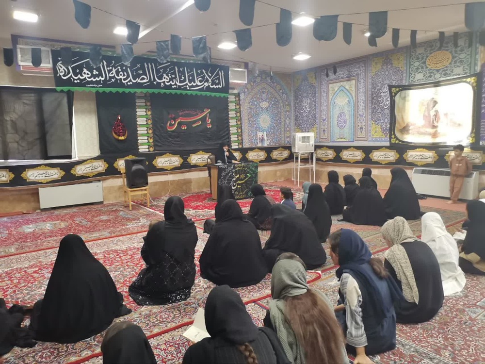 برگزاری مراسم عزاداری حضرت اباعبدالله‌الحسین علیه‌السلام در مدرسه علمیه ریحانه‌الرسول سلام‌الله‌علیها_ نورآباد