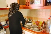 سهم زنان خانه‌دار در قوانین بیمه‌ای