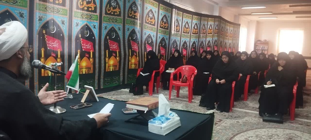 برگزاری مراسم عزاداری حضرت اباعبدالله‌الحسین علیه‌السلام در مدرسه علمیه الزهرا_ پلدختر