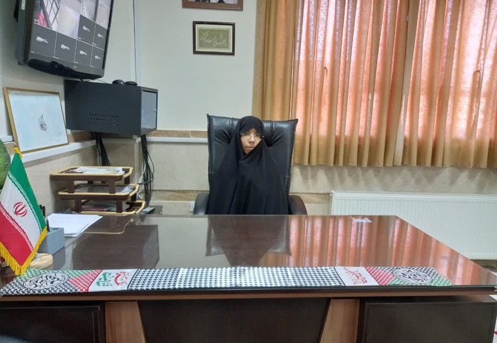 طلاب خواهر خط مقدم روشنگری در خانواده و جامعه هستند