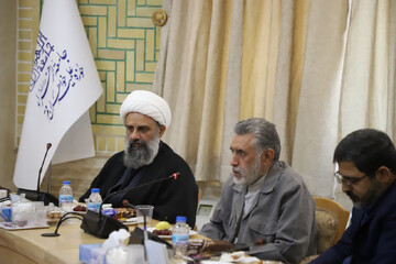نشست هم‌اندیشی