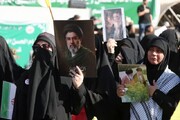 زنان عراق در تشییع رهبر شهید همان وارثان بنی‌اسد