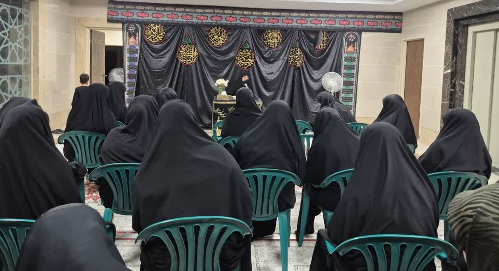 برگزاری نشست علمی معرفتی در مدرسه علمیه بانو امین تهران