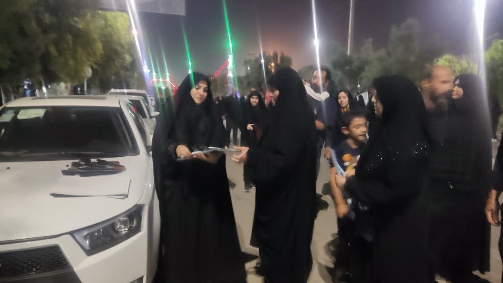 حضور طلاب مدارس علمیه خواهران استان تهران در مراسم تشییع قائد شهید