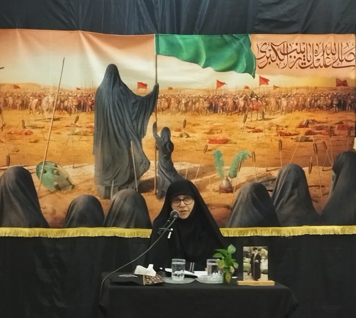 تأکید استاد حوزه بر تبیین منظومه فکری آیت‌الله خامنه‌ای و نهادینه‌سازی آن در حوزه‌ها و دانشگاه‌ها