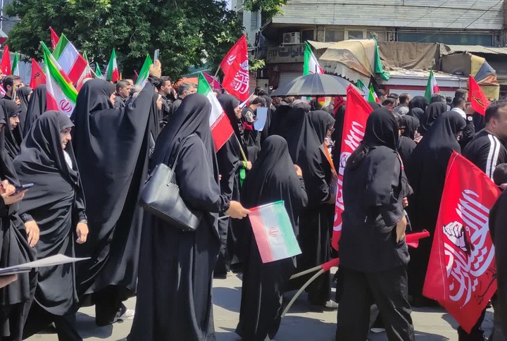 مدارس علمیه خواهران استان در عزای قائد شهید امت به سوگ نشستند