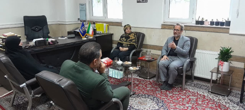 دیدار مدیر حوزه علمیه خواهران استان کرمانشاه با معاون فرهنگی اجتماعی شهرداری کرمانشاه