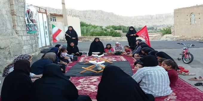فعالیت تبلیغی طلاب لرستانی در محافل خانگی محلات شهر و روستا