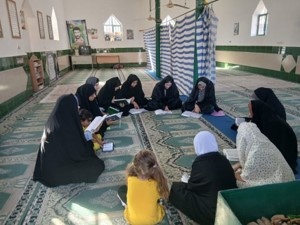 فعالیت تبلیغی طلاب لرستانی در محافل خانگی محلات شهر و روستا