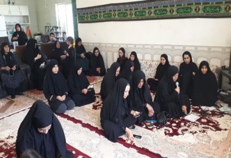 فعالیت تبلیغی طلاب لرستانی در محافل خانگی محلات شهر و روستا