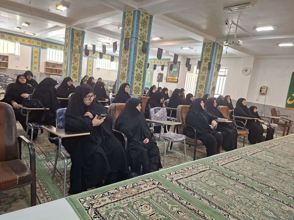 حجاب مدیریت ظاهر و عفاف مدیریت باطن است