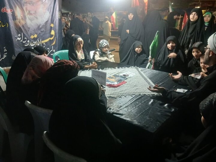 برپایی کافه گفتگو دختران توسط مبلغین مدرسه علمیه فاطمه‌الزهرا اراک