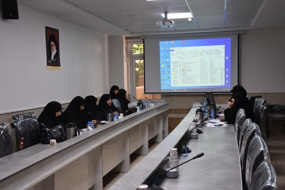 برگزاری اجلاس مدیران حوزه های علمیه خواهران استان کردستان