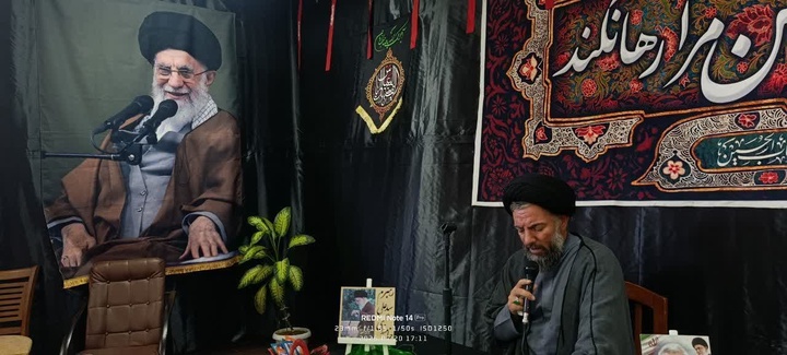 تعزیه‌خوانی توسط دانش آموزان در مراسم سوگواری شهادت حضرت رقیه (سلام‌الله‌علیها)