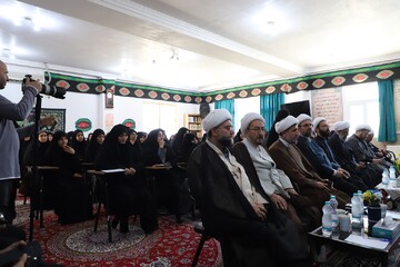 تصاویر/  حضور مدیر حوزه‌های علمیه خواهران کشور در مدارس علمیه خواهران استان اردبیل